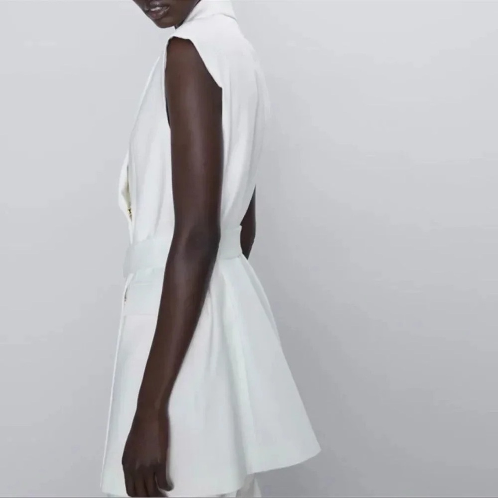 Zara LIMITED EDITION TIK TOK FAMOUS Belted White Vest  BlazerDress - Picture 10 of 12